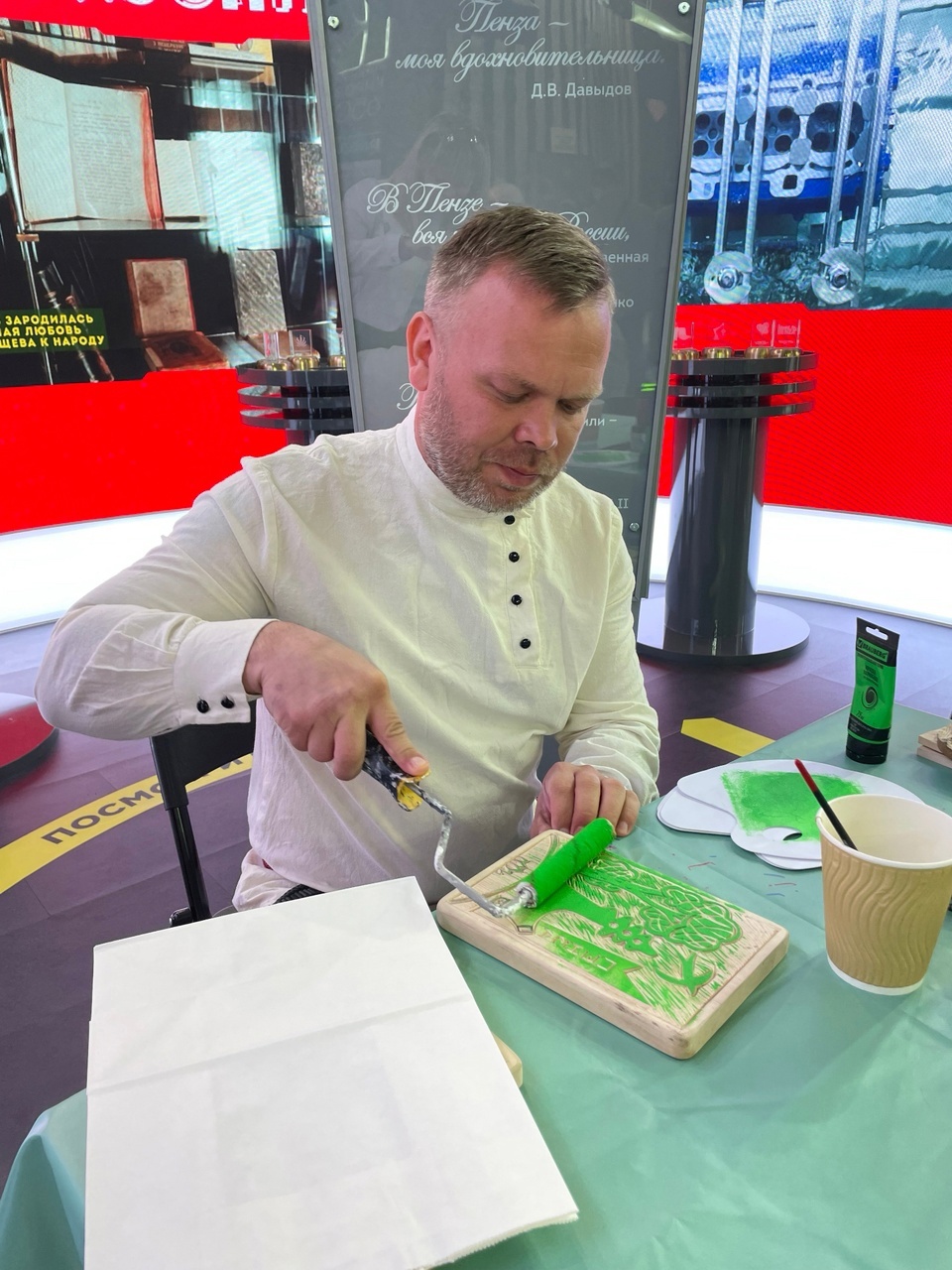 Студент группы 19ЗНПИ51 Алексей Субботин провёл мастер-класс на выставке Россия на ВДНХ в Москве.